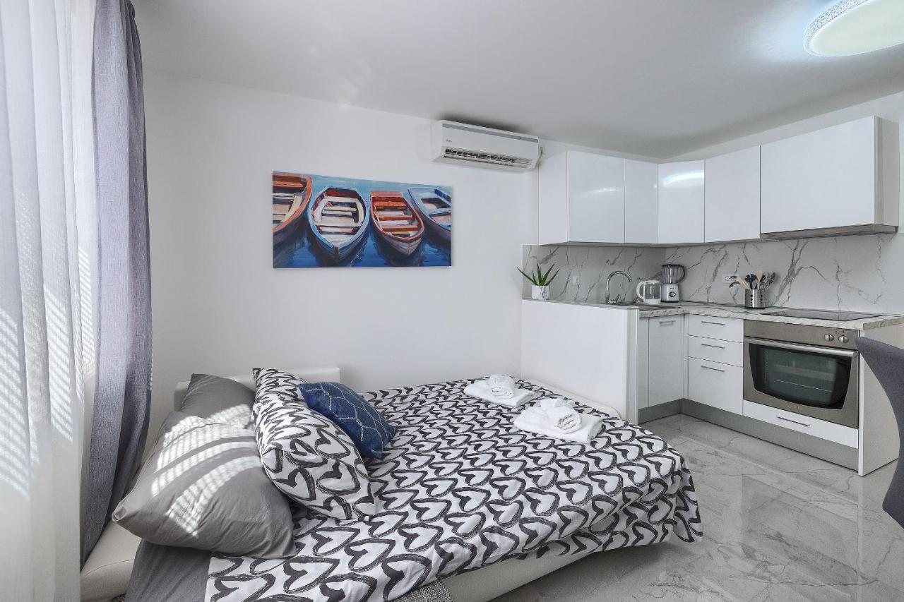 Studio Apartman Luka Помер Екстер'єр фото