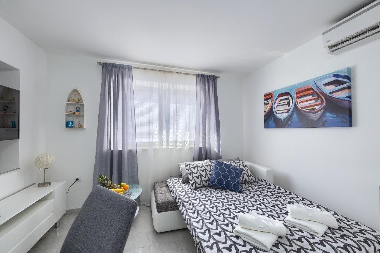 Studio Apartman Luka Помер Екстер'єр фото